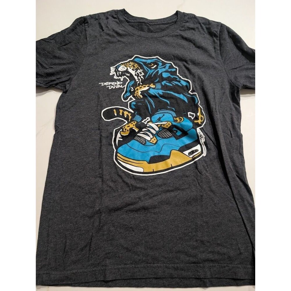 Rare Custom Jacksonville Jaguars Defend Duval Jordan Wolf & Cub Shirt Medium